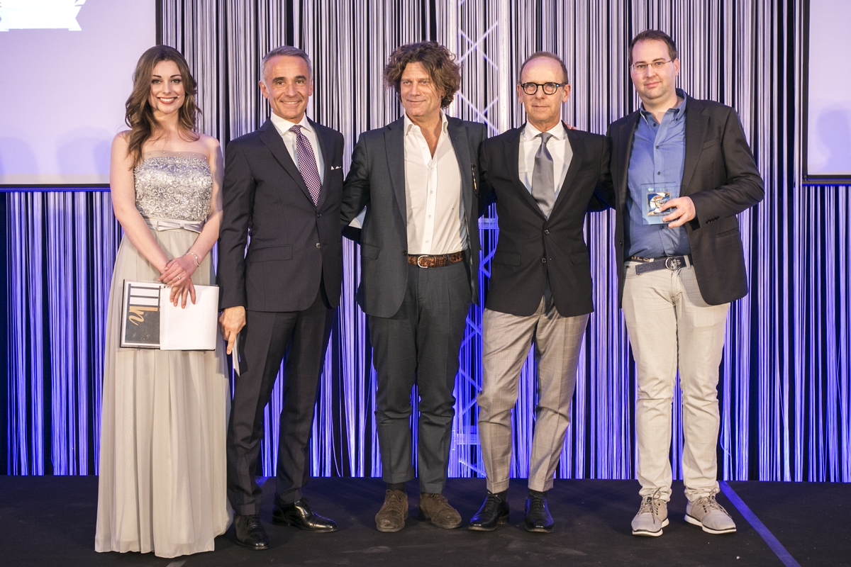 Viola vincitore del premio Innovation Technology 2018